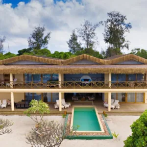 Rattan Chaise Lounge Poolside Furniture