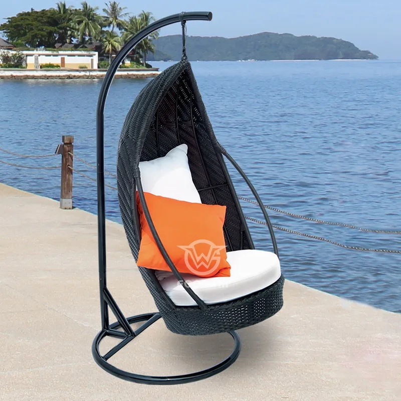 Hand-weaving Rattan Hanging Chair For Outdoor