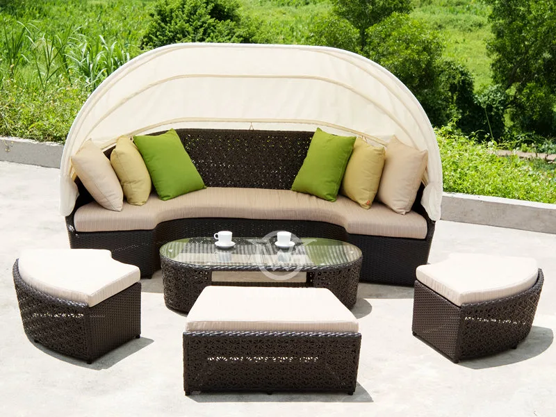 Rattan Daybed With Canopy
